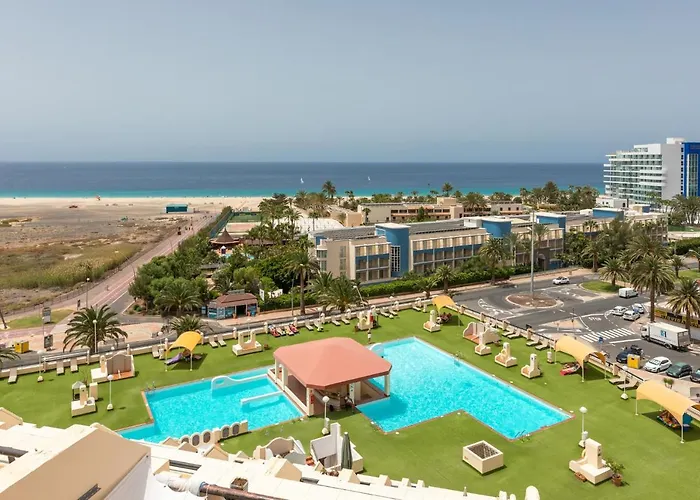 beach at 250 m, ocean view, 2 bedrooms, Wi-Fi